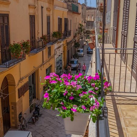 Isgro Rooms Marsala Bagian luar foto
