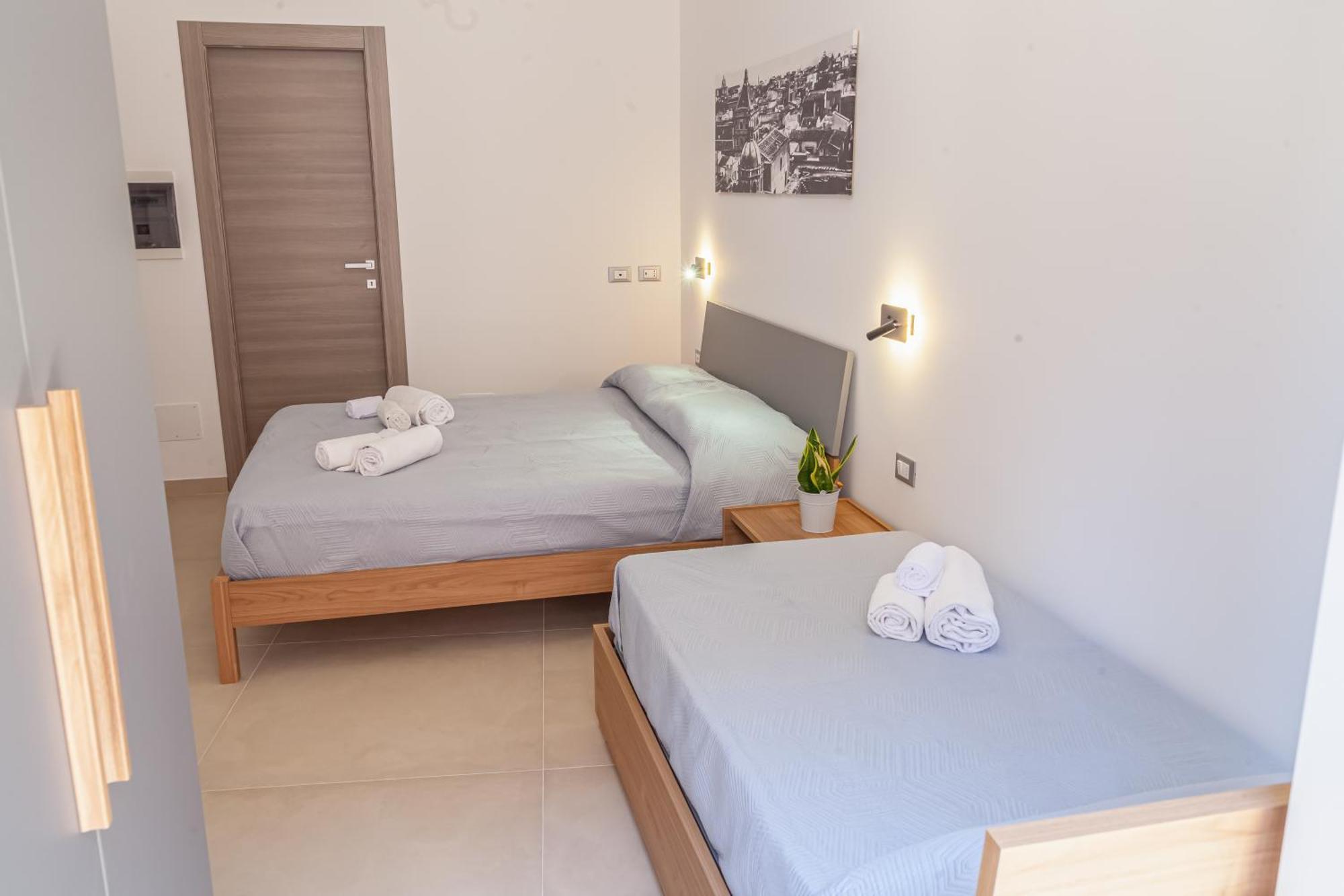 Isgro Rooms Marsala Bagian luar foto