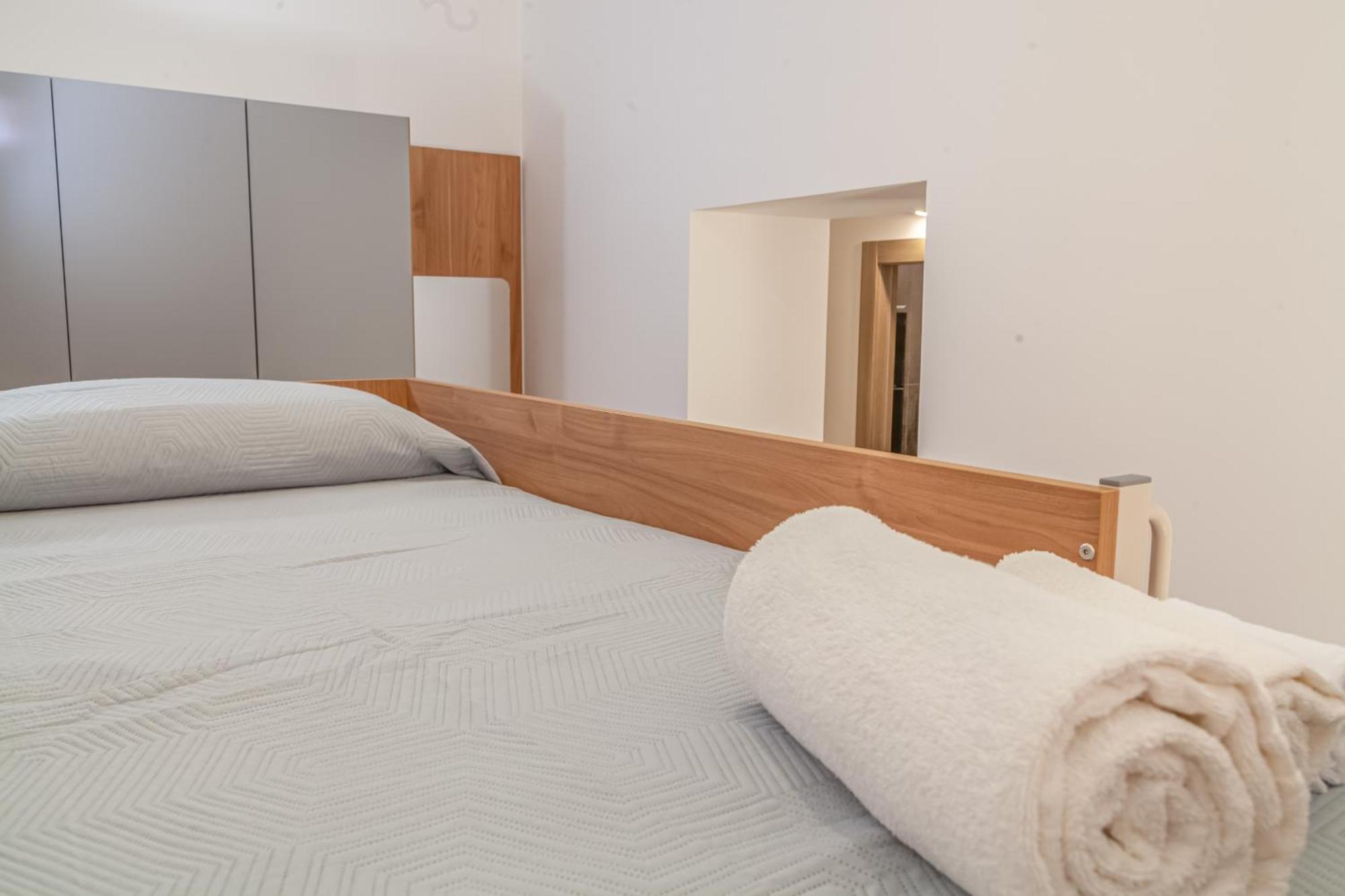 Isgro Rooms Marsala Bagian luar foto