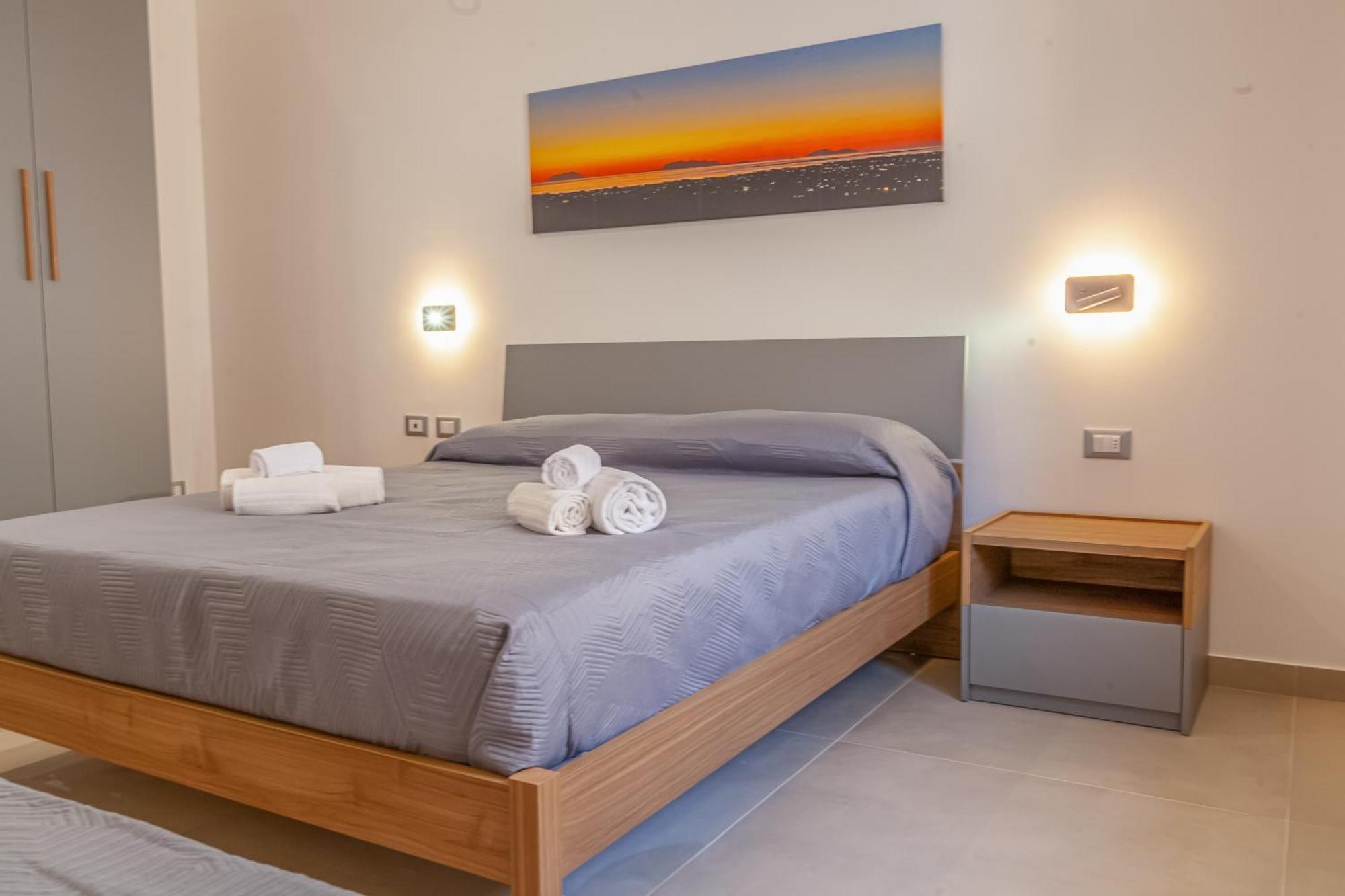 Isgro Rooms Marsala Bagian luar foto